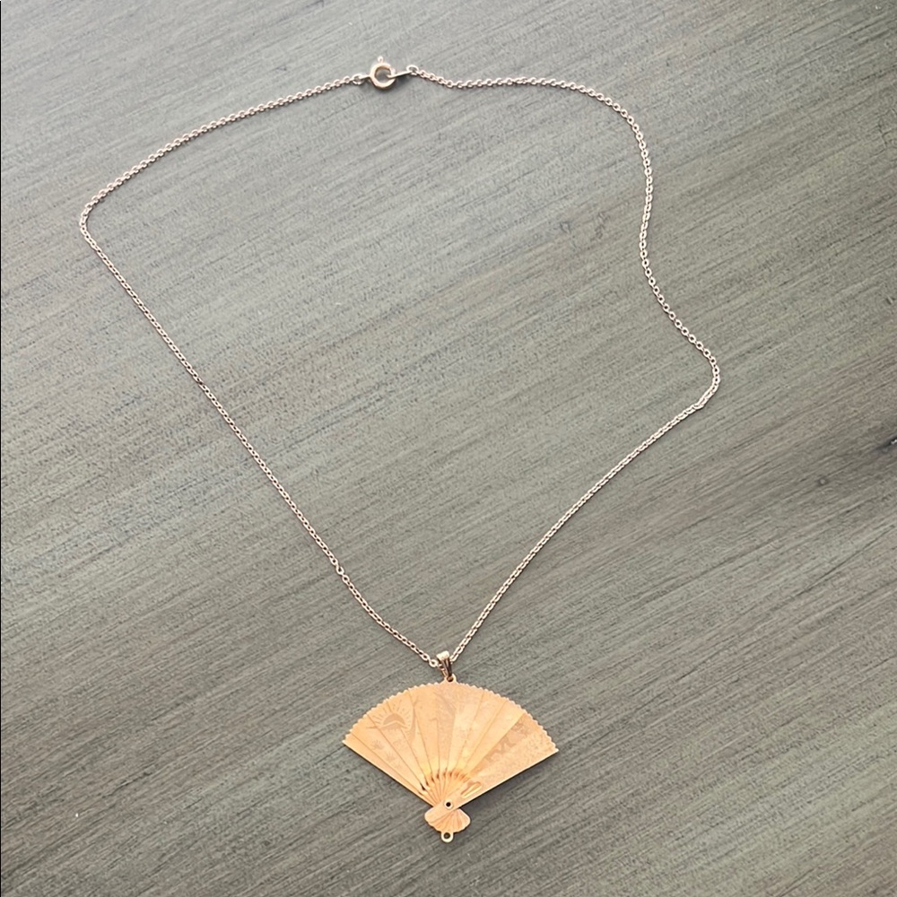 Gold Tone Asian Fan Pendant Necklace